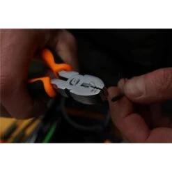 PINCE POLE POSITION CRIMPING PLIER -Dynamite Baits Boutique pince pole position crimping plier z 2596 259632 3